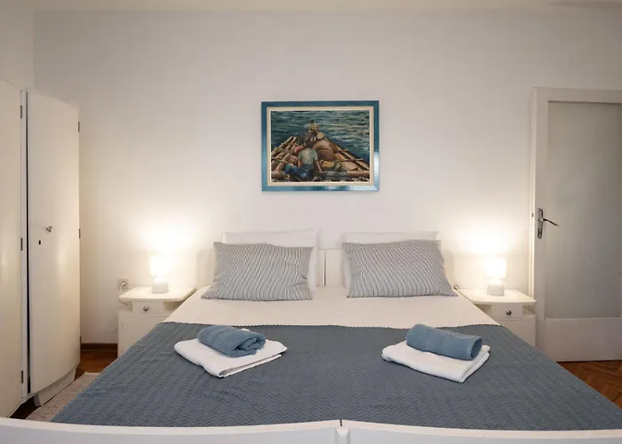 Apartment Hela - LOV512