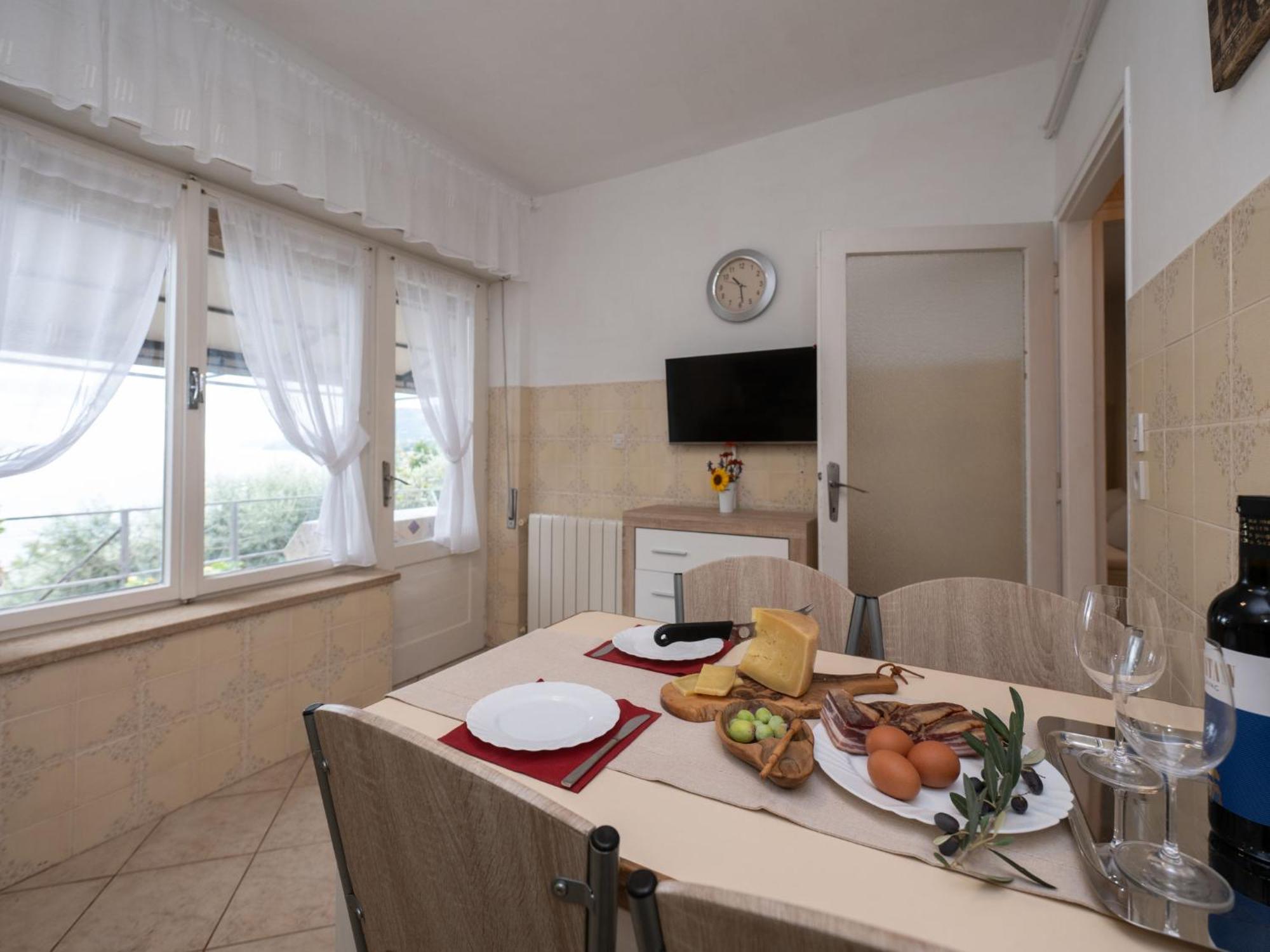 Apartment Hela - Lov512 By Interhome Opatija